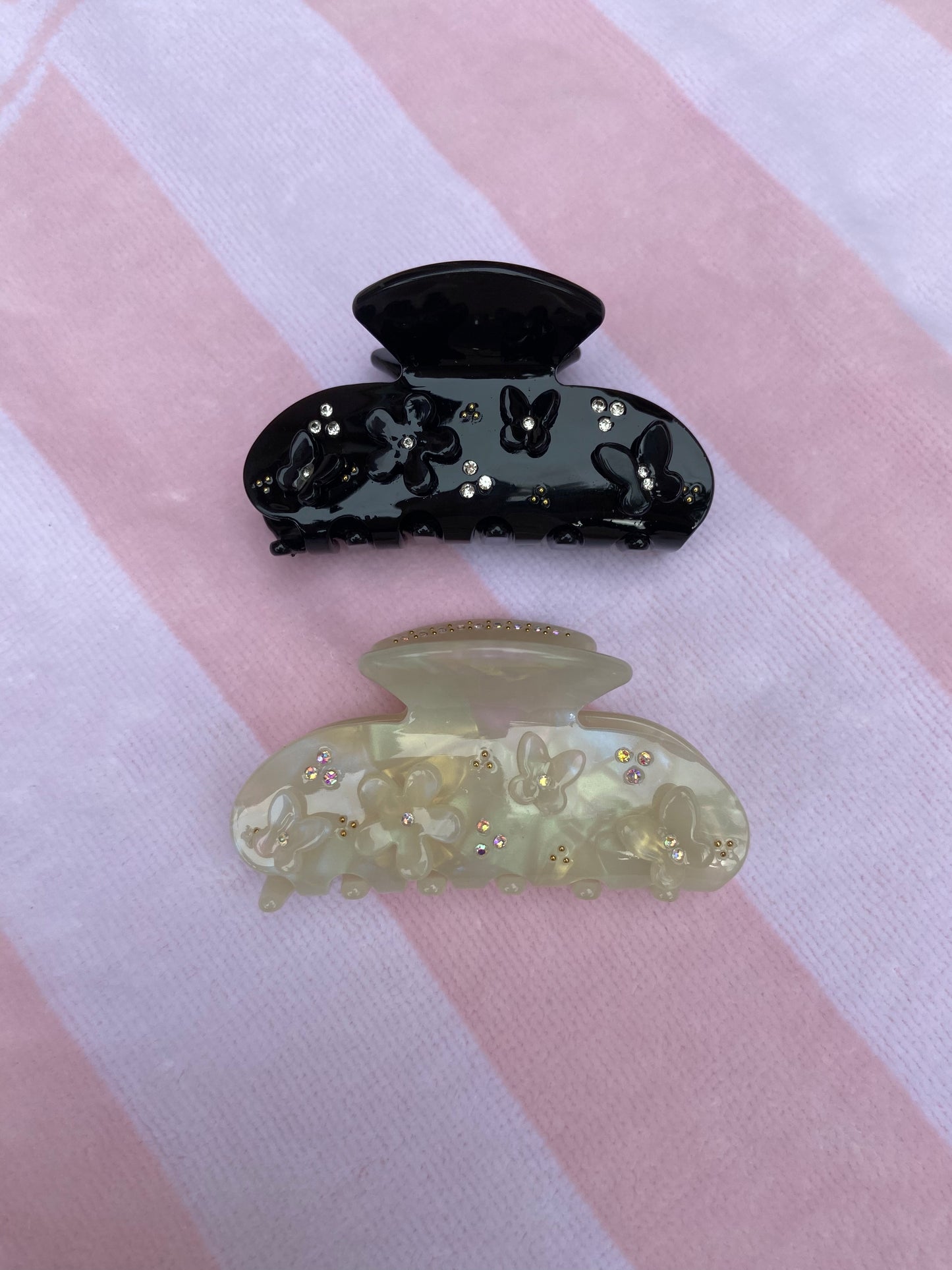 Yin N Yang Fantasia Claw Clips