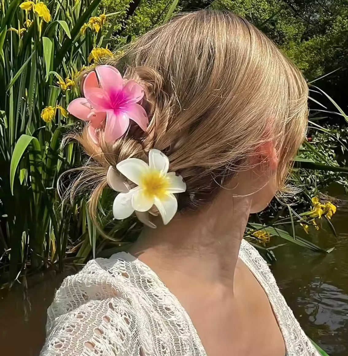 Sunset Hibiscus Claw Clips